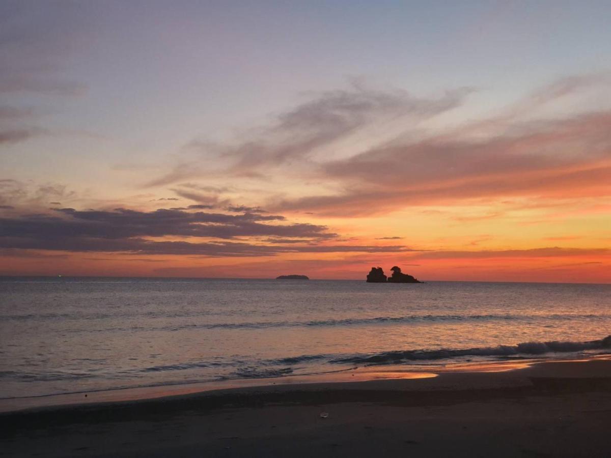 Beachfront Condo Escape 243 Rayong Exterior foto